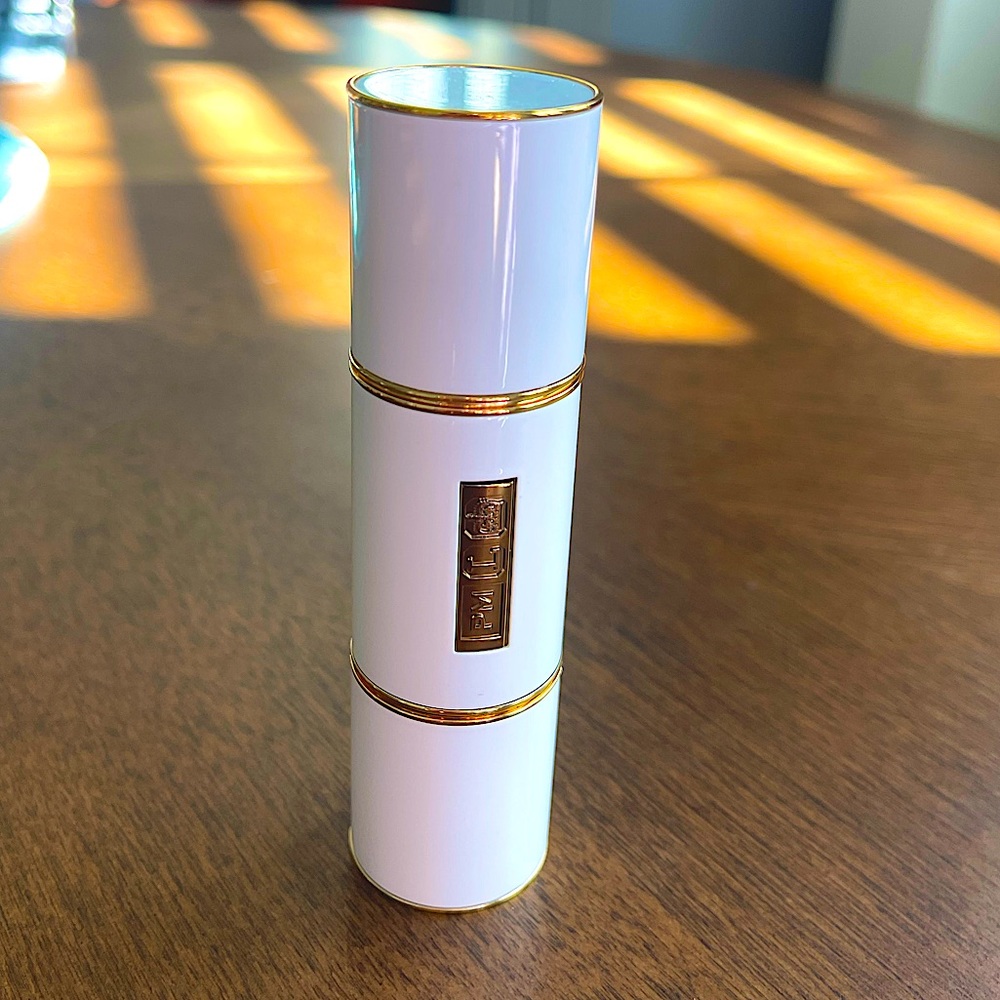PAT MCGRATH LABS
Skin Fetish Highlighter & Balm Duo in NUDE